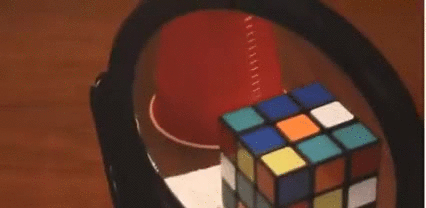 Гифка Иллюзия с кубиком Рубика