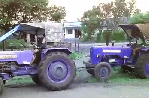Гифка Тракторный тягач
