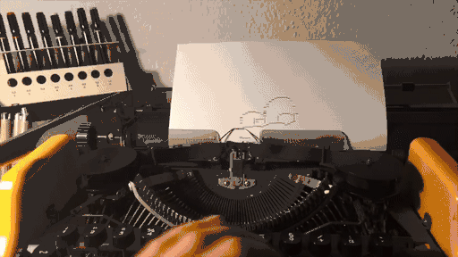 Гифка Рисование на печатной машинке