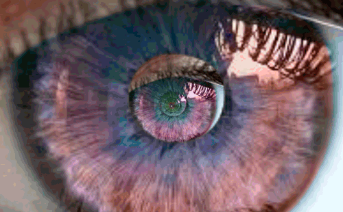 Гифка Внутрь глаз