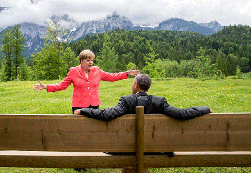 Гифка Меркель и Обама