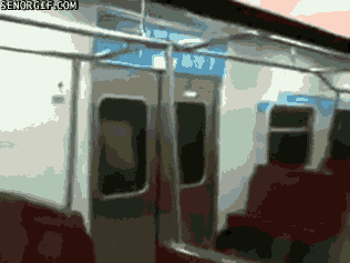 Гифка Утренний час пик в метро